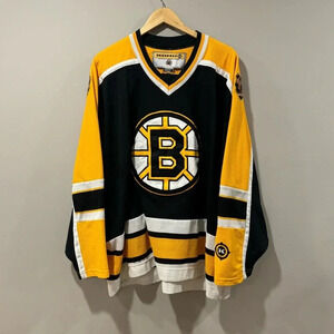 Vintage KOHO  Boston Bruins NHL Hockey Jersey